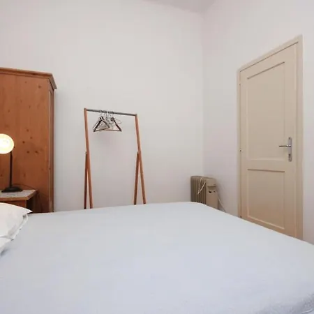 Family Friendly Seaside Moscenicka Draga, Opatija - 9242 Apartament